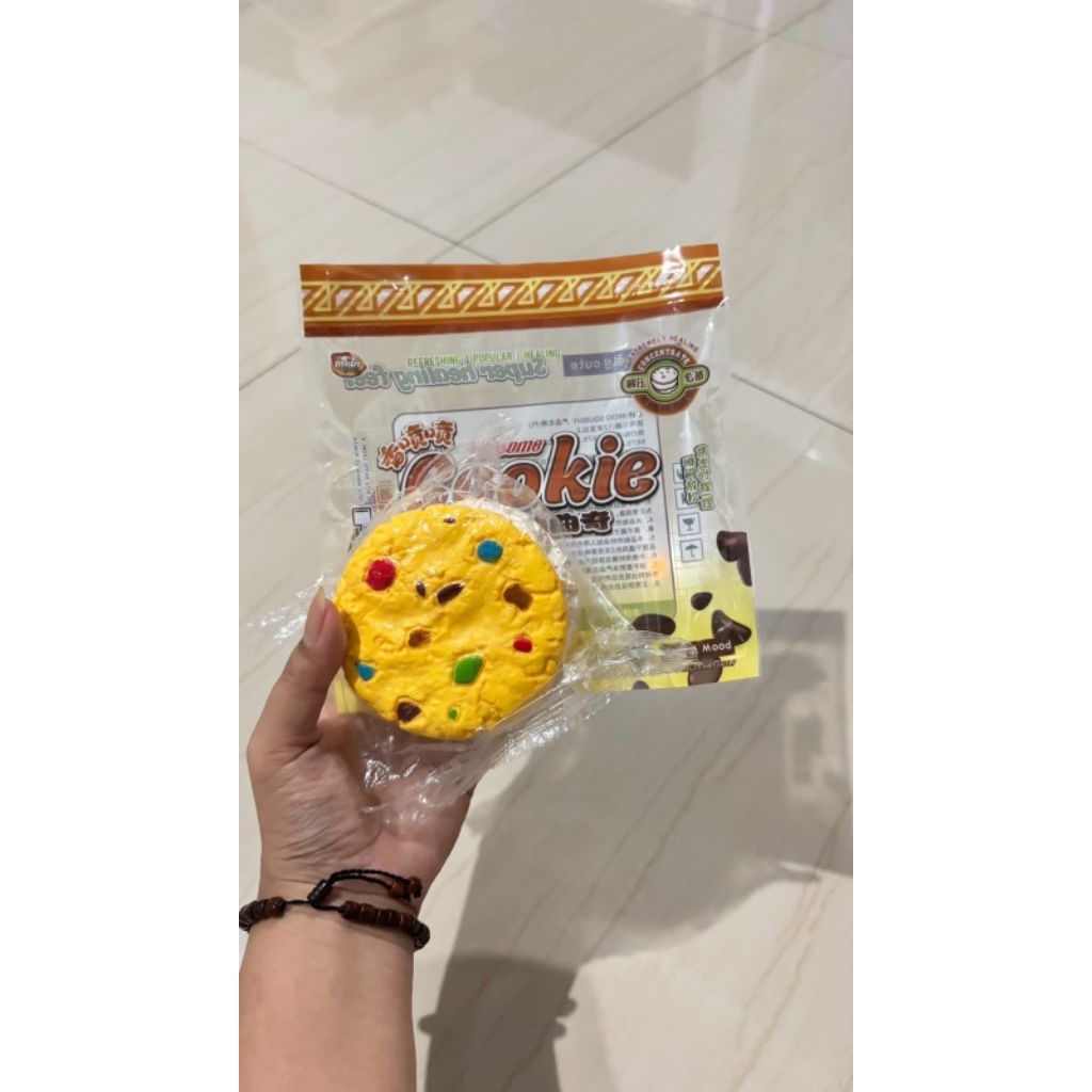 mainan squishy mido cookies kuning