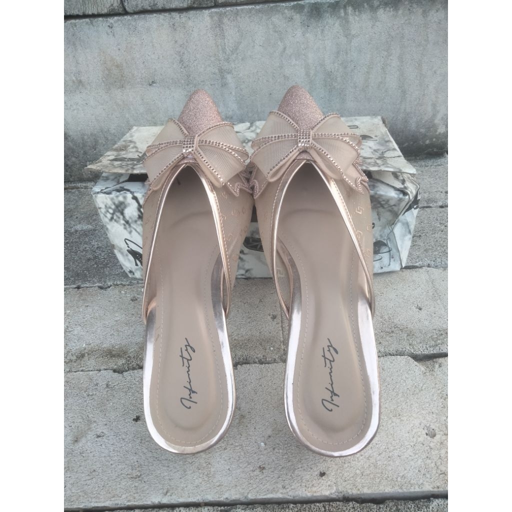 Preloved Sandal Pita Heels Pesta