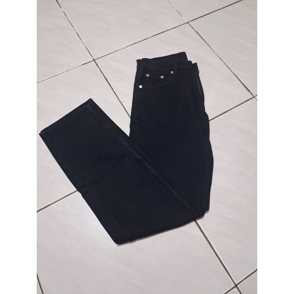 celana jeans dallas