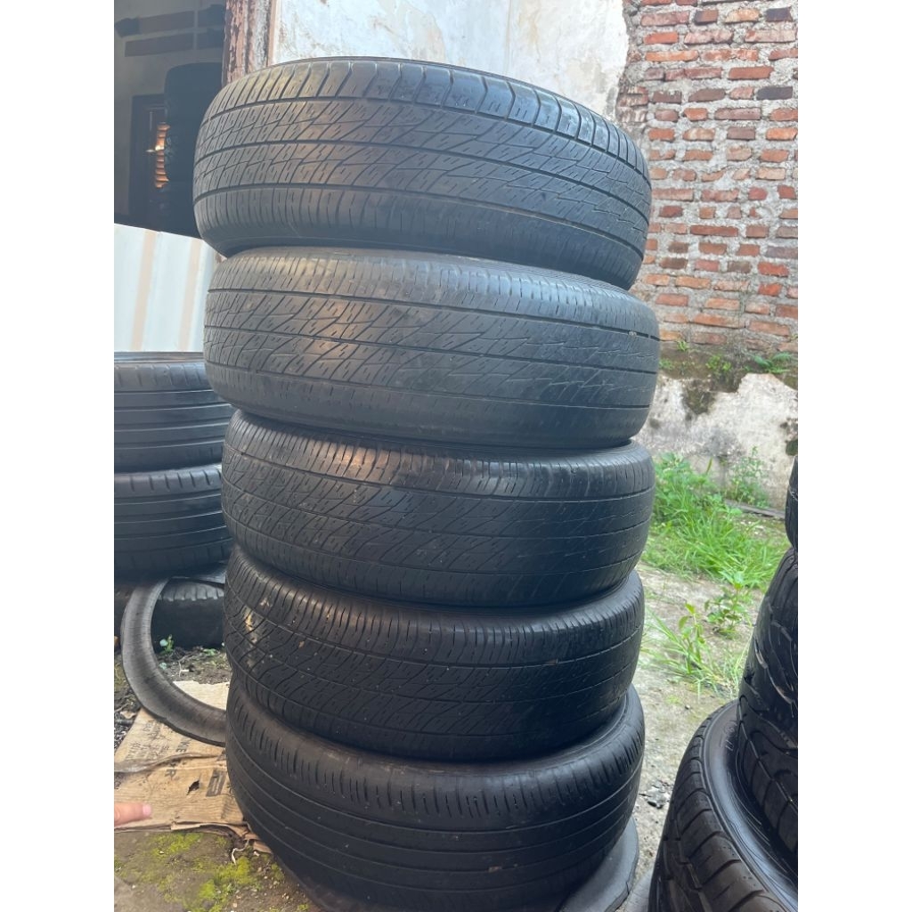 Ban second Dunlop ST20 215/65/16