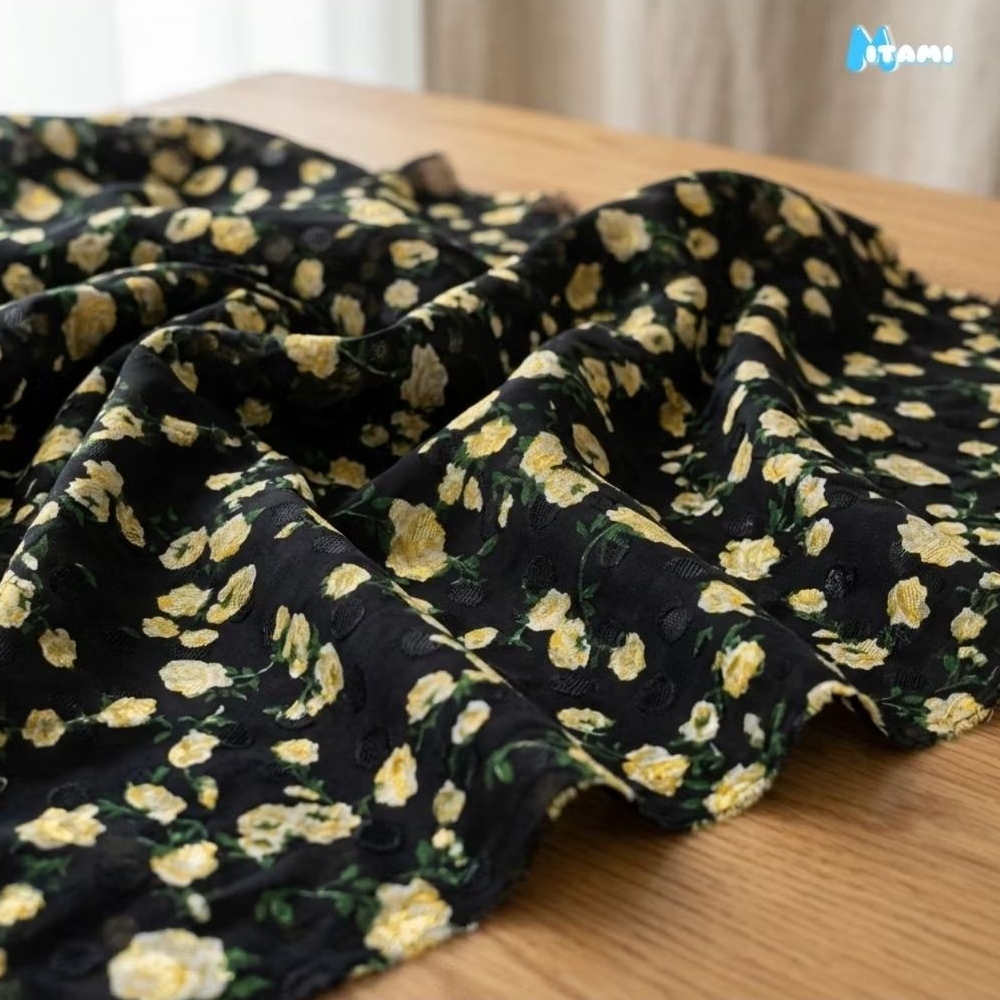 ​Kain Sifon motif Bulu Bulu Timbul Uragiri (Harga Kain Per½ Meter)KYT
