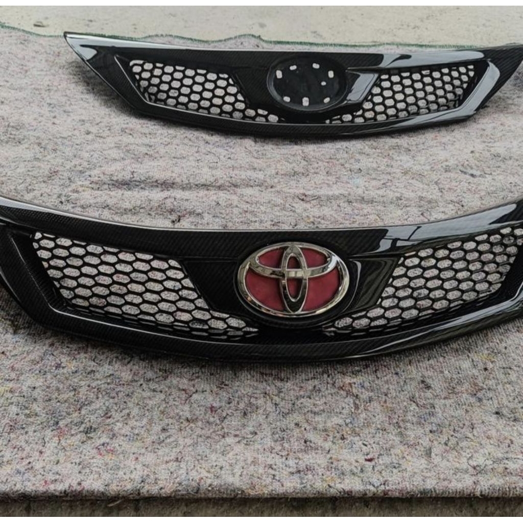 grill toyota etios carbon