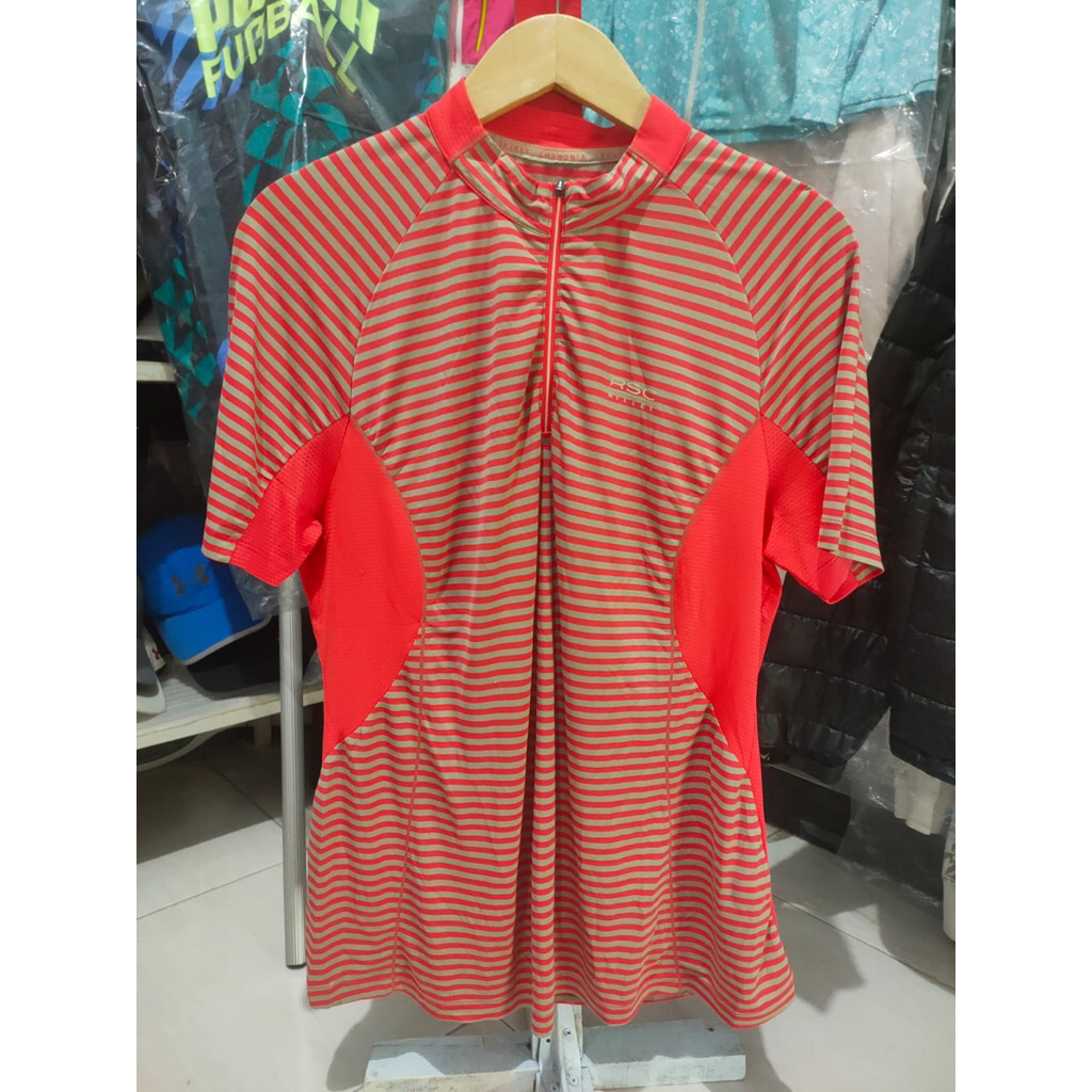 Kaos Outdoor RSC MILLET cewek size M - L