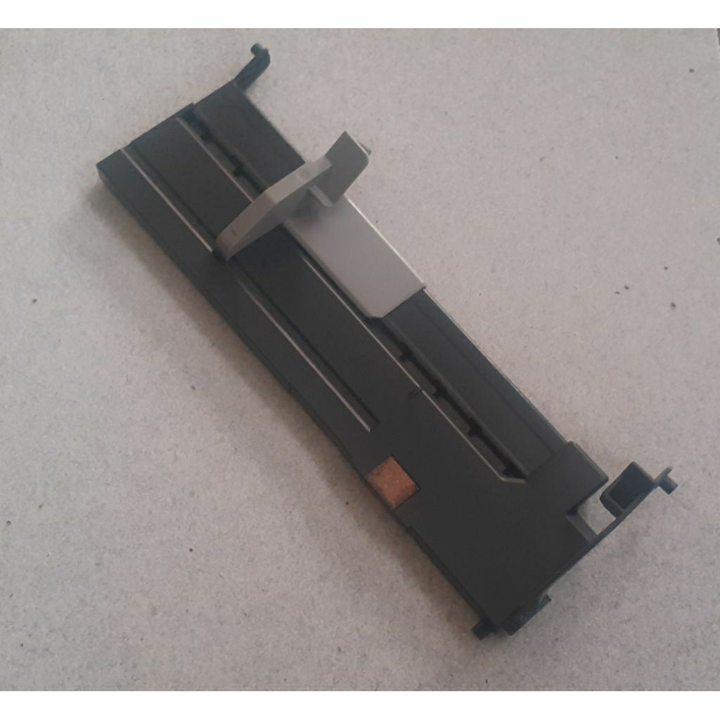 Paper tray/pelontar kertas printer epson L120 L121