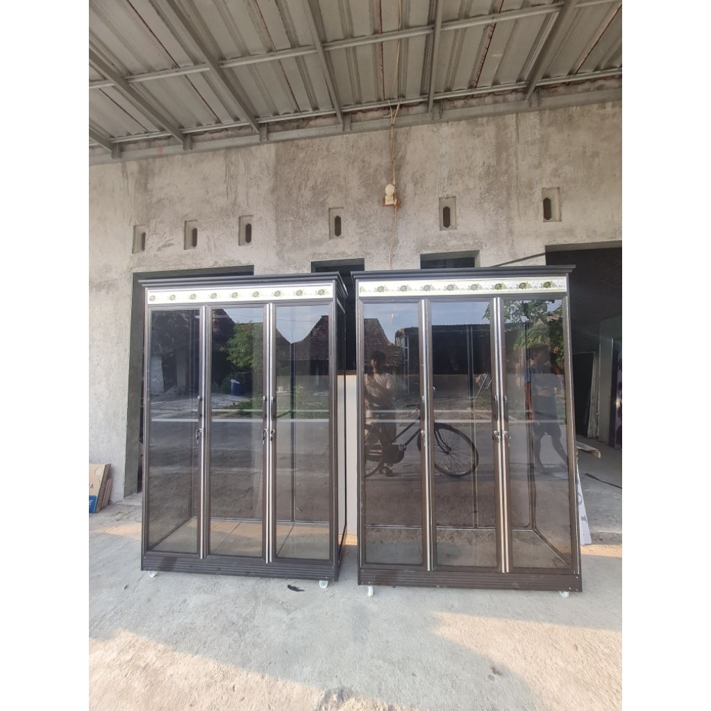 LEMARI PAKAIAN KACA ALUMUNIUM GANTUNG || LEMARI 3 PINTU || LEMARI GAMIS ALUMUNIUM