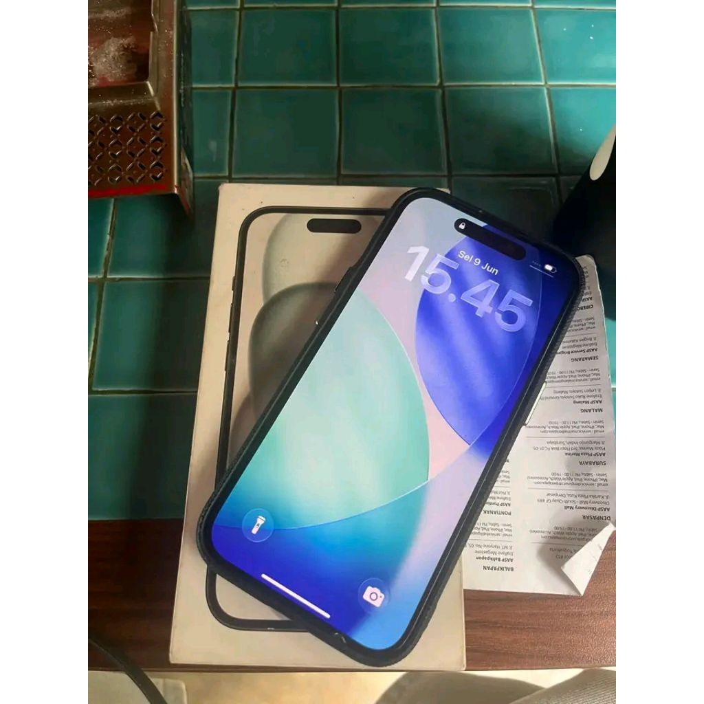 Iphone 15 biasa