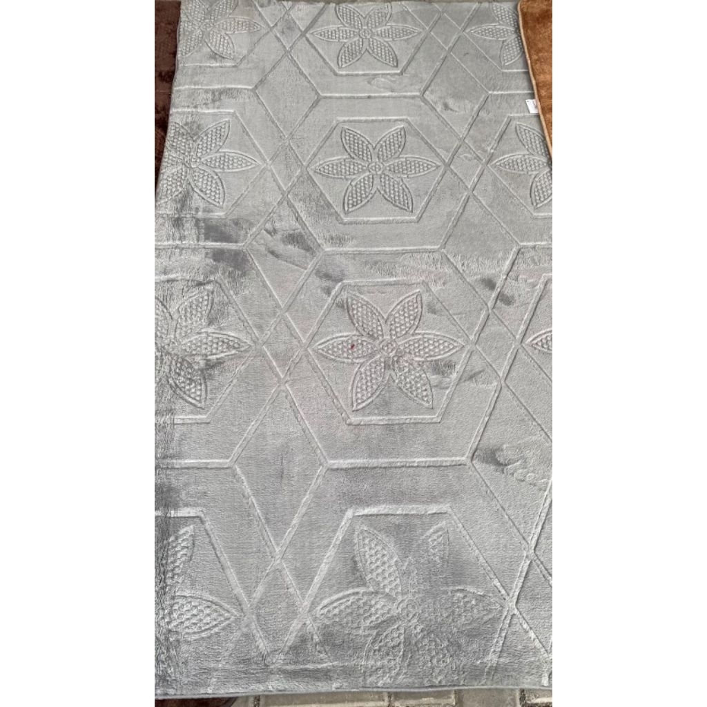 KARPET MALAYSIA EMBOSED UK 180X200