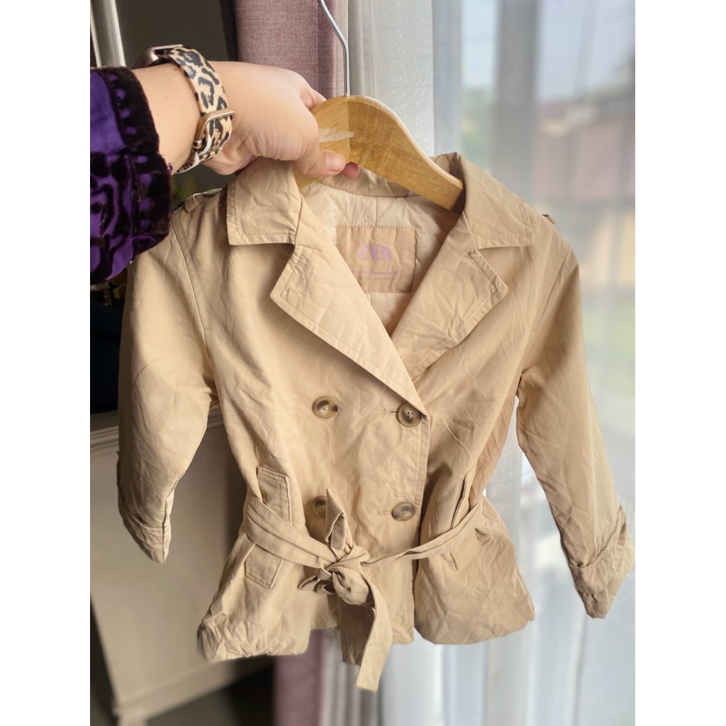 coat bayi gembul zara. coat zara bayi perempuan gembul. Coat Anak Perempuan ZARA keren banget. Coat 