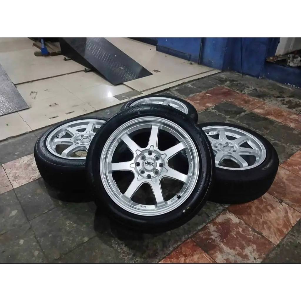 Velg mobil bekas jazz BOROKO HSR Ring 17 include ban