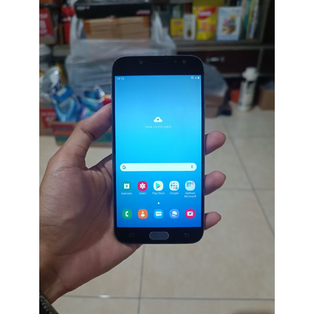 HP SAMSUNG J7 PRO RAM 3/32 NORMAL