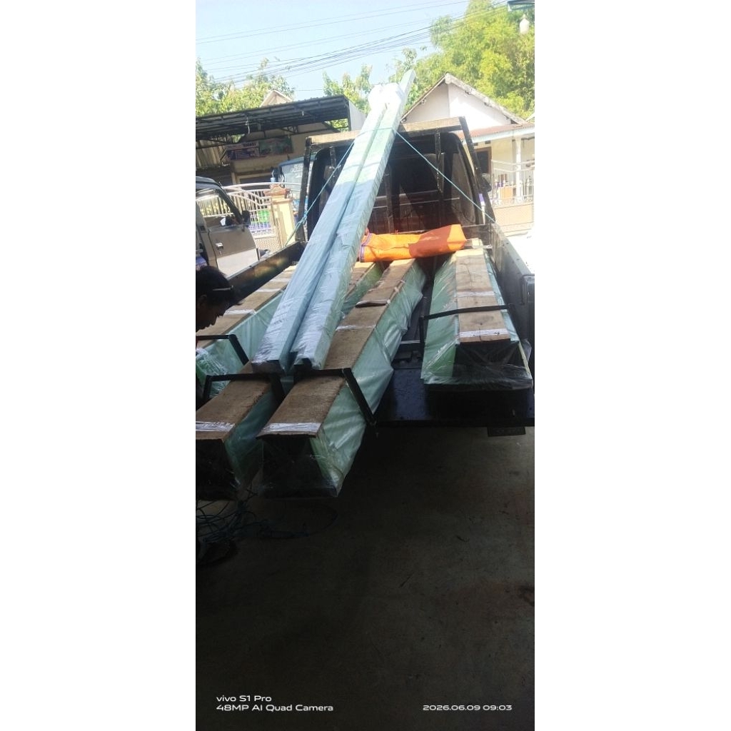 pintu besi harmonika