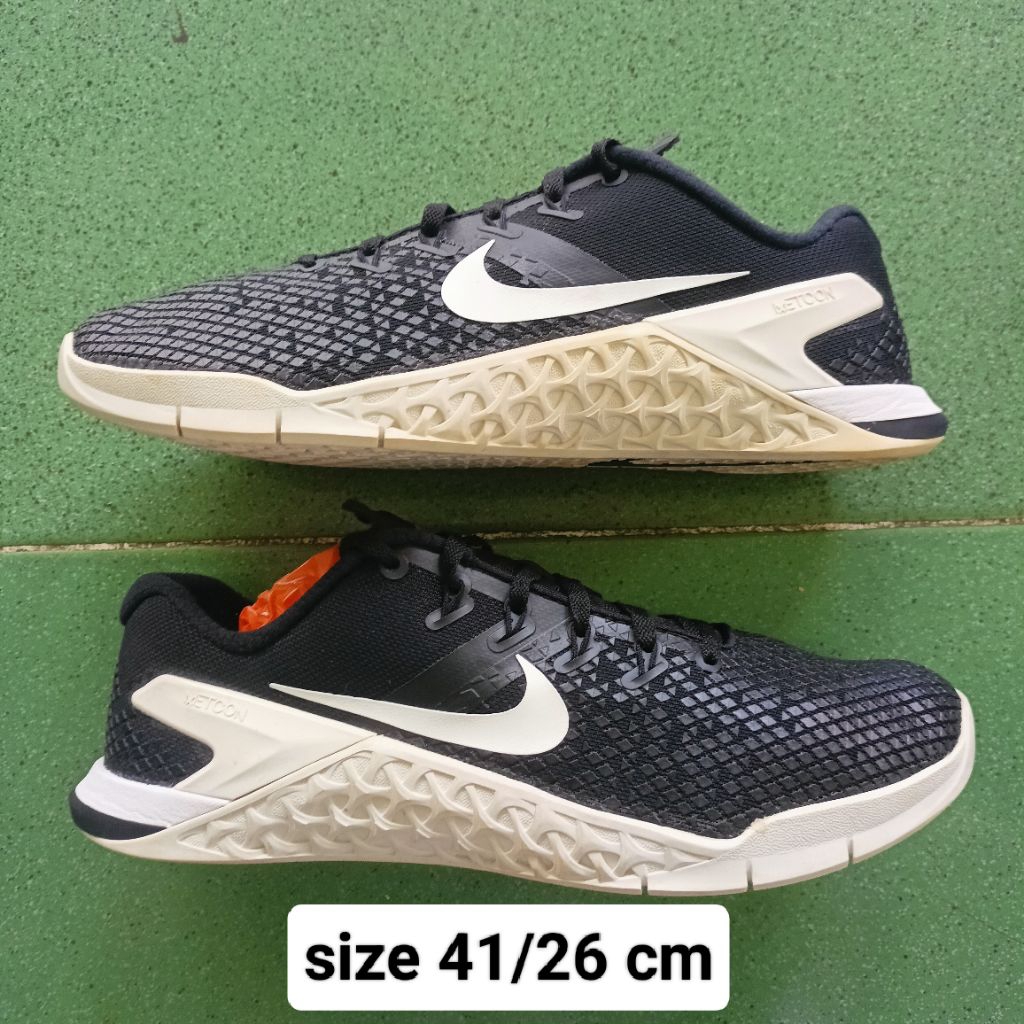 Sepatu Tenis/pedel Nike Metcon (Second)