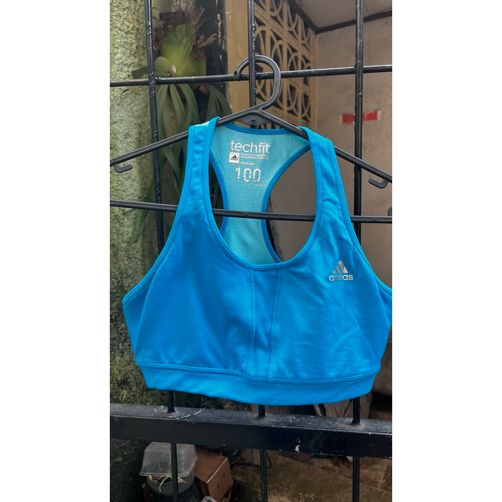 sport bra adinda sz 100