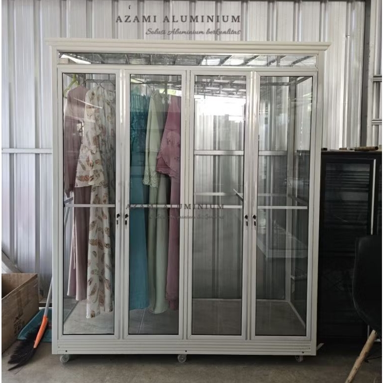 Lemari Kaca Gantung /Lemari gantung baju gamis / Lemari gamis gantung / Lemari gantungan baju gamis
