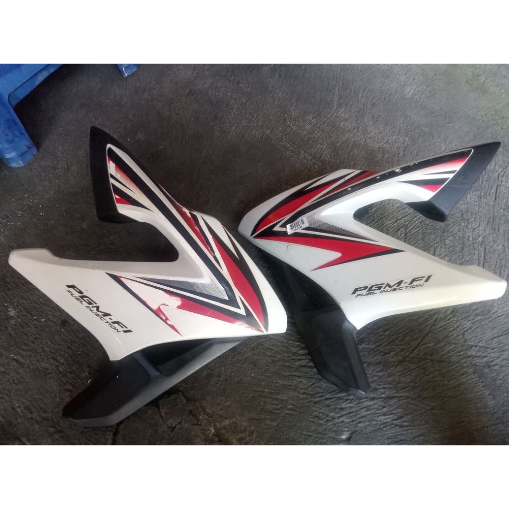 Shroud Sayap Tangki CB 150R old Original second