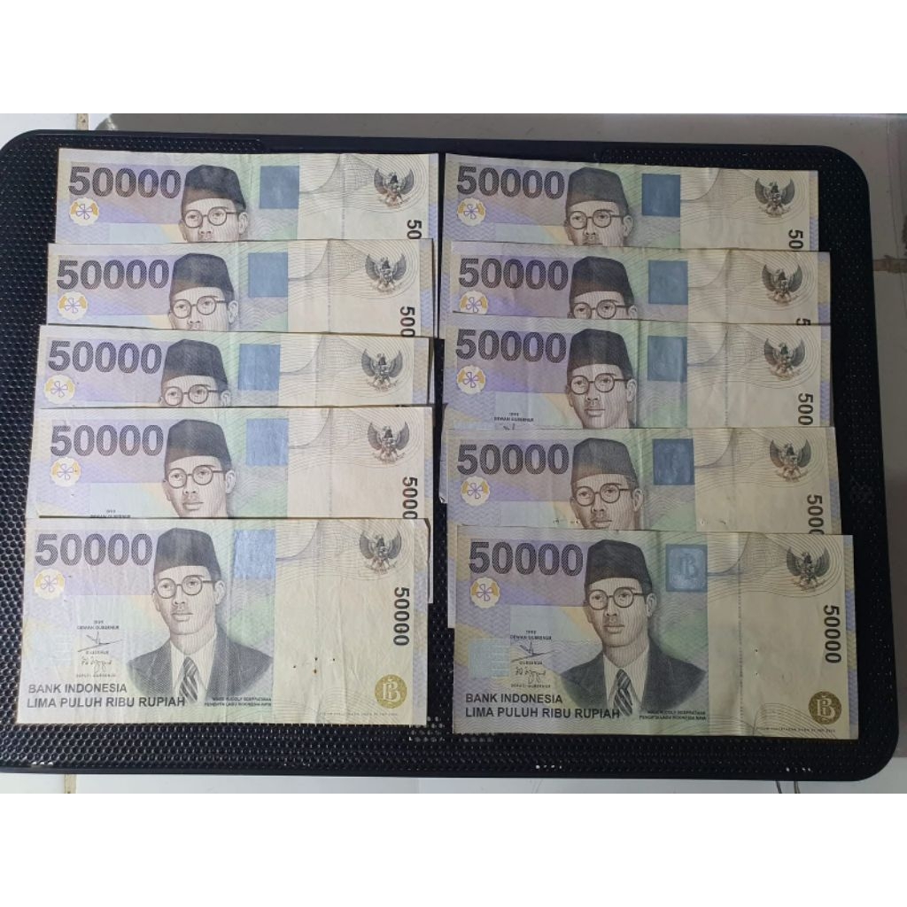 Uang kuno 50000 Wr Soepratman Beredar