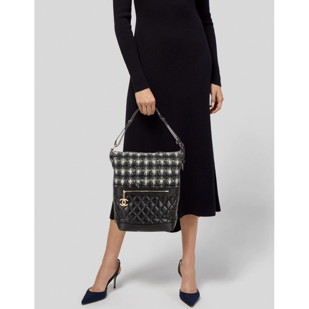 CHANEL - Chanel hobo tweed #26 BACA DESKRIPSI 