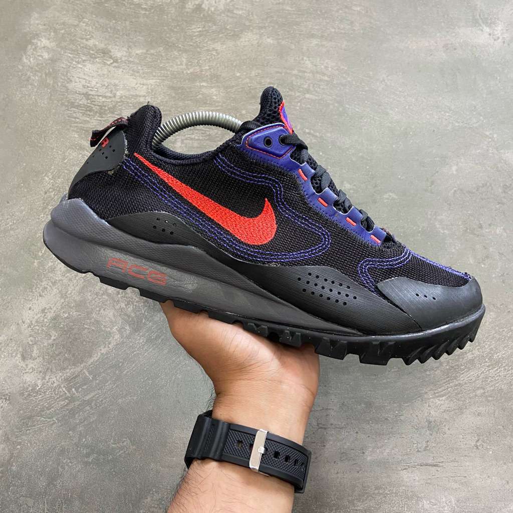 [Size 44] Vintage 2008 Nike ACG WildEdge Black Violet Red (315951-461) Second Kondisi Mulus Nominus.