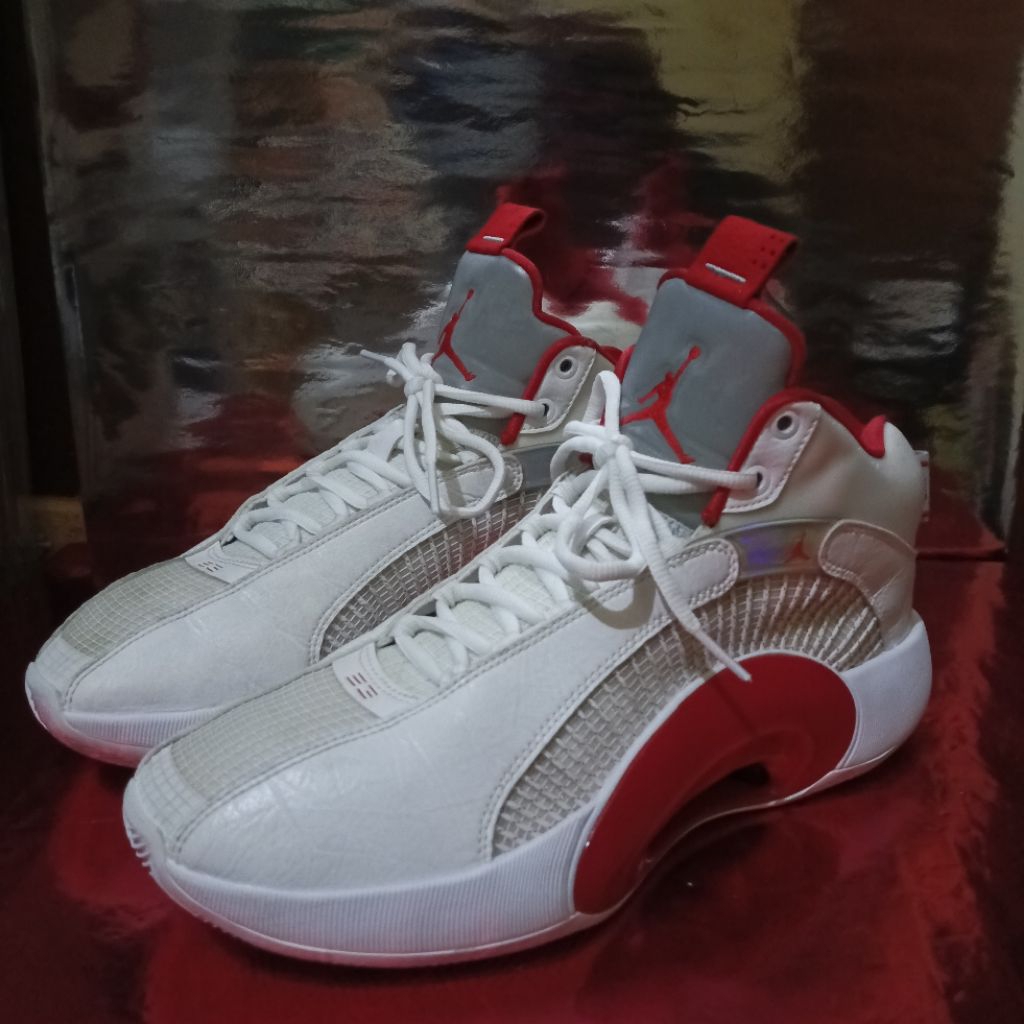 Air Jordan 35 'Fire Red' size 43