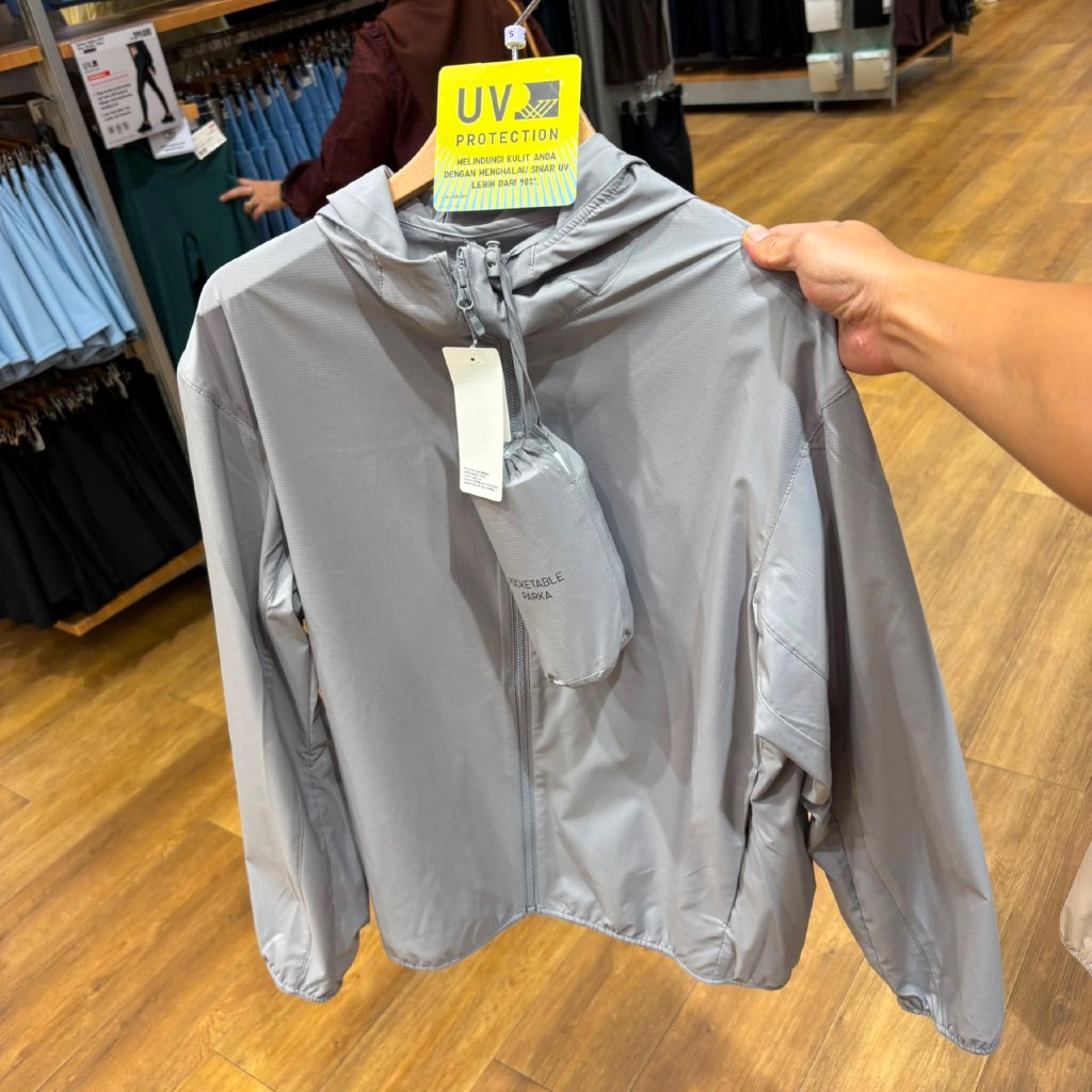 Jastip. Jacket Parka Saku Proteksi Sinar UV Uniqlo (MAN)