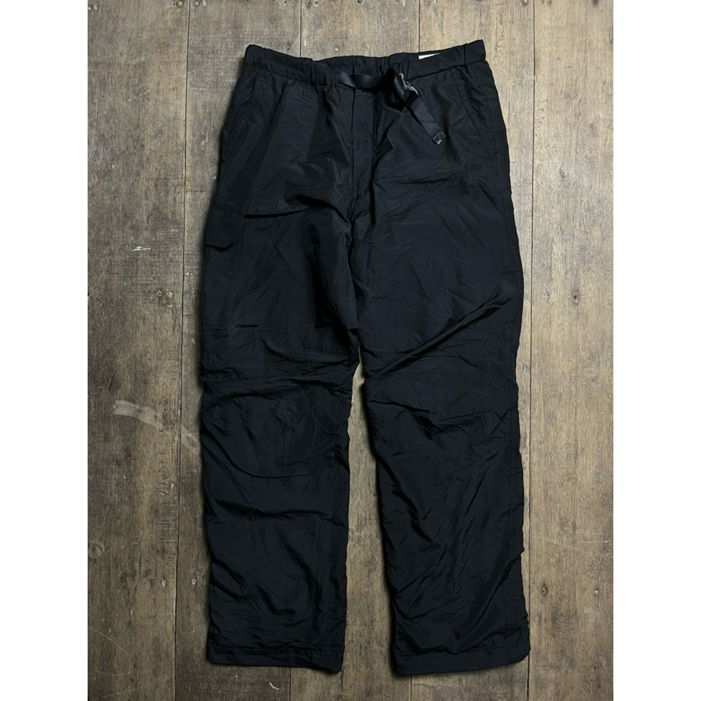 celana outdoor uniqlo parasut