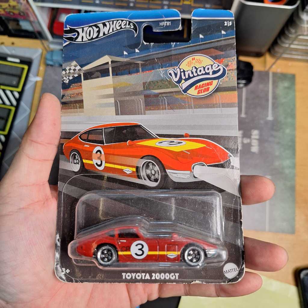 DIecast Hotwheels | Vintage Racing Club Special Edition Toyota 2000 GT Custom Datsun 240 Z Mazda Cos