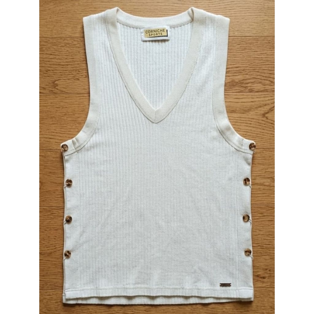 Corniche | Outer Wanita Preloved Broken White