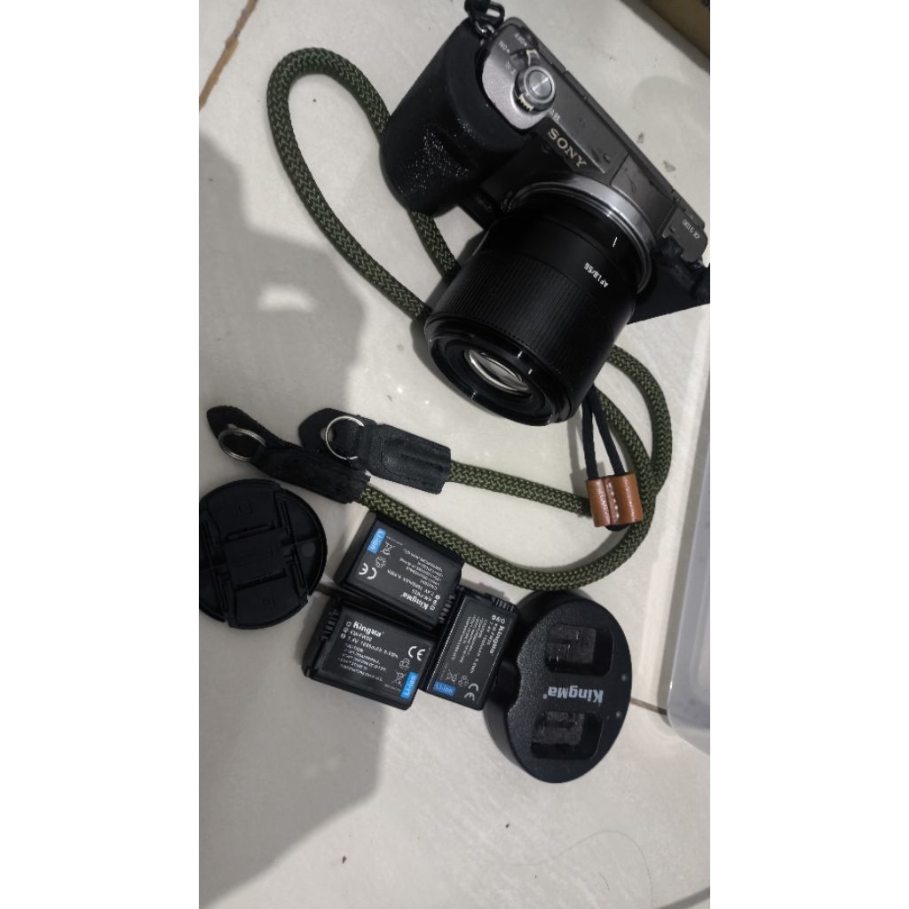 Sony A5100