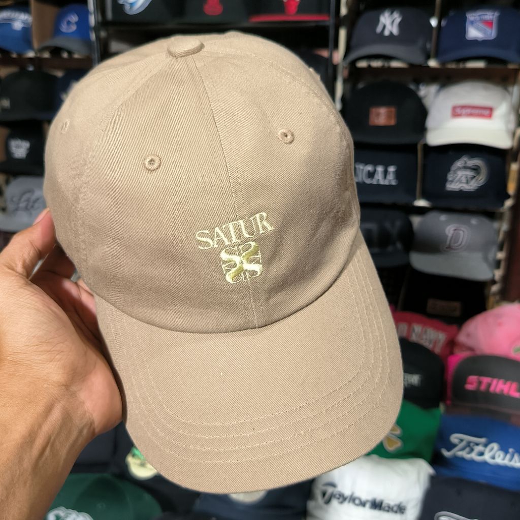 Topi Satur Official