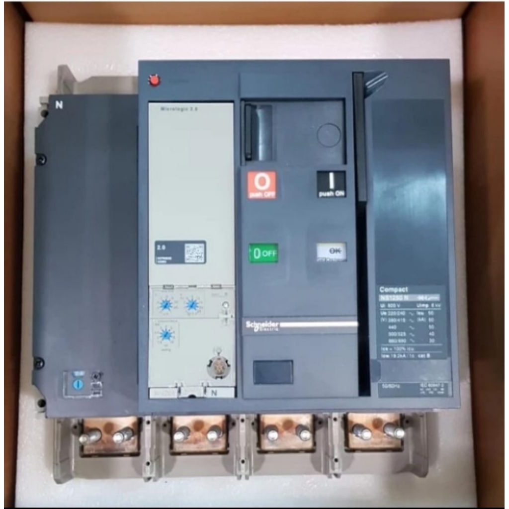 MCCB NS800N 4P MOTORIZED 800A 50KA SCHNEIDER