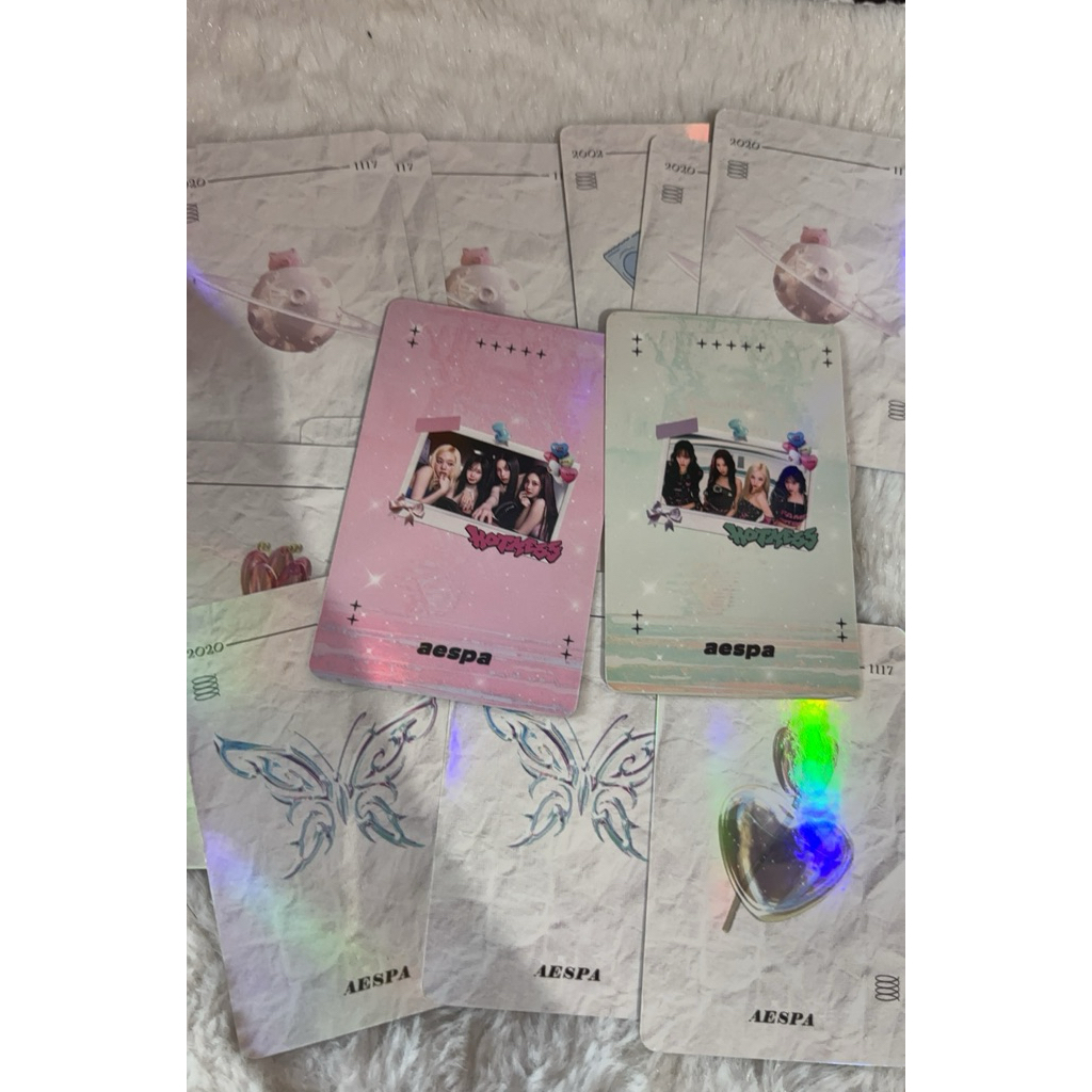 random lomocard hologram aespa