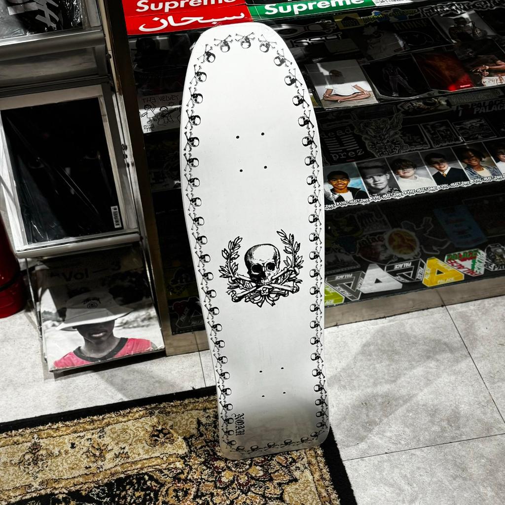 NOAH NYC - SKULL WREATH SKATE BOARD WHITE