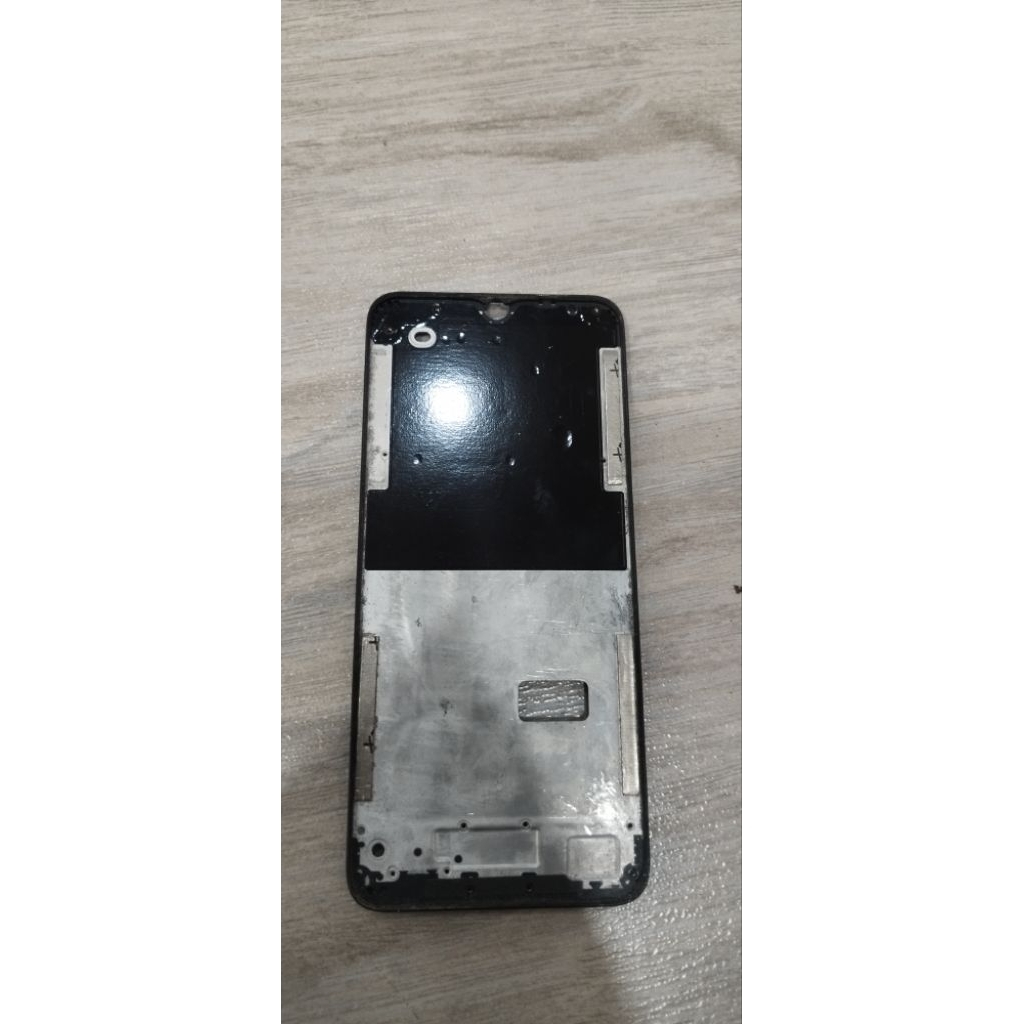 Frame tatakan lcd Oppo A31 ORI copotan
