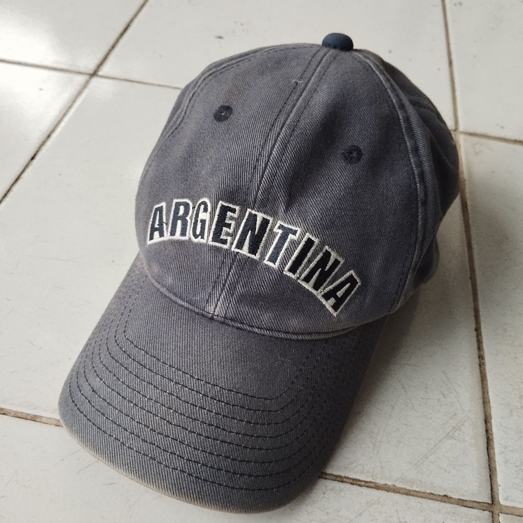 TOPI ADIDAS ARGENTINA ORIGINAL BEKAS