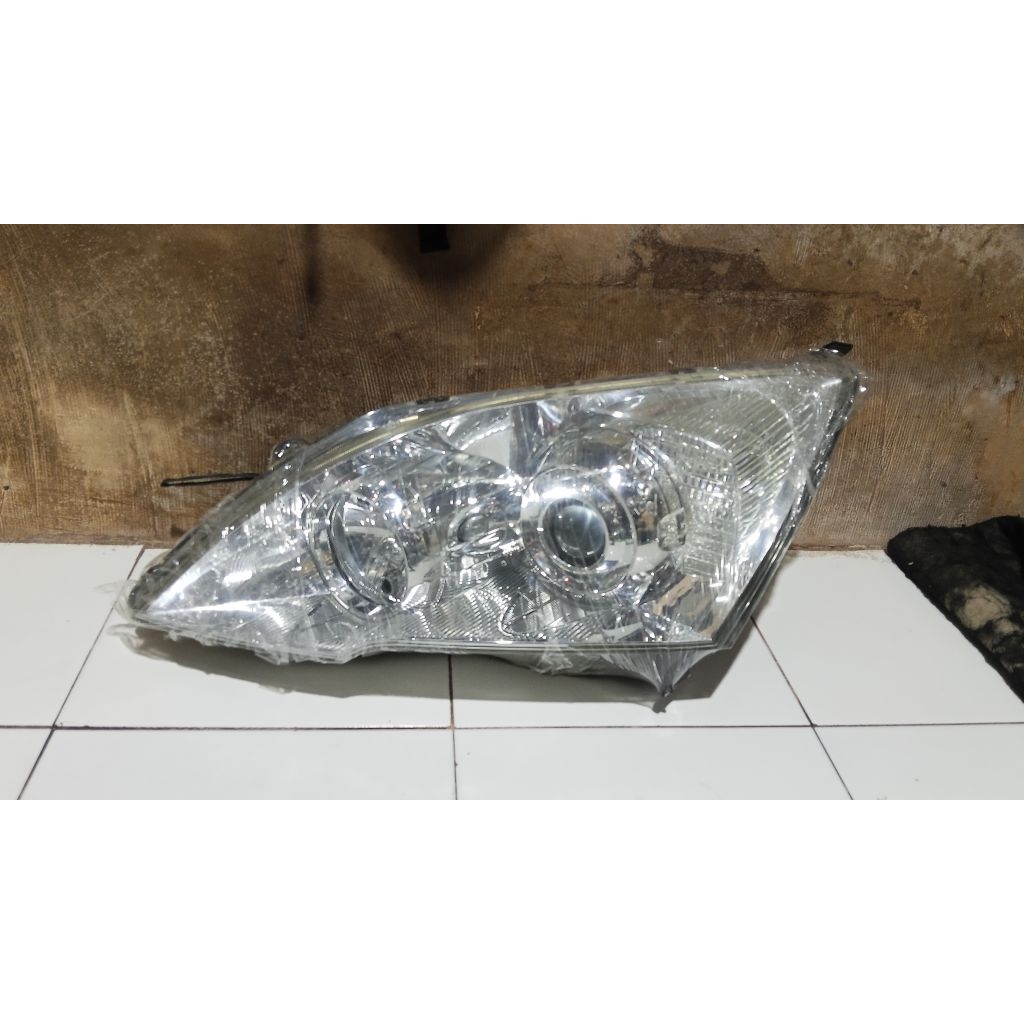 Headlamp Lampu Depan CRV 2010
