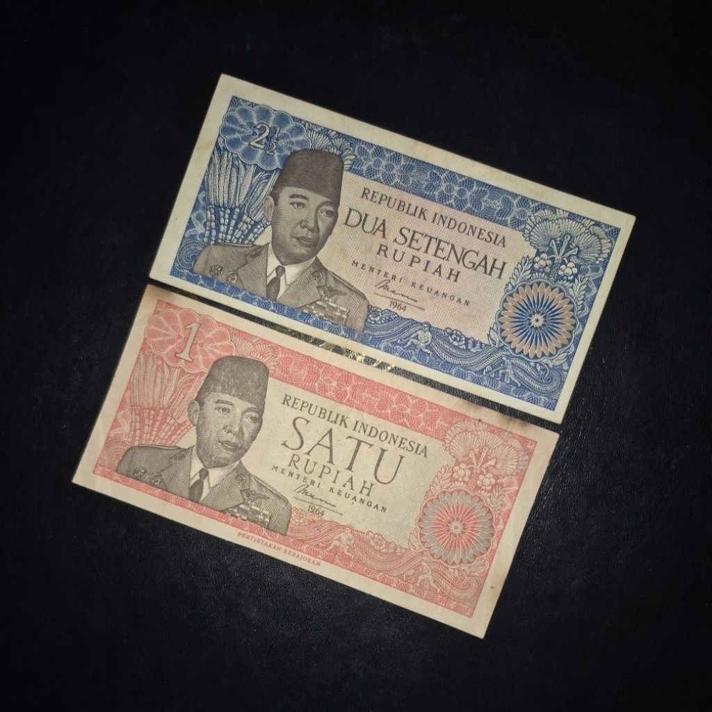Uang Kuno Set Sukarno pecahan 1 dan 2.5 Rupiah (dapat 2 lembar)