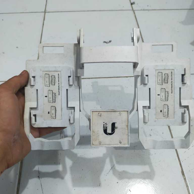 Sasis Bodi Dudukan Ubiquiti airFiber 4x4 MIMO Multiplexer AF-MPX4 Bekas Original