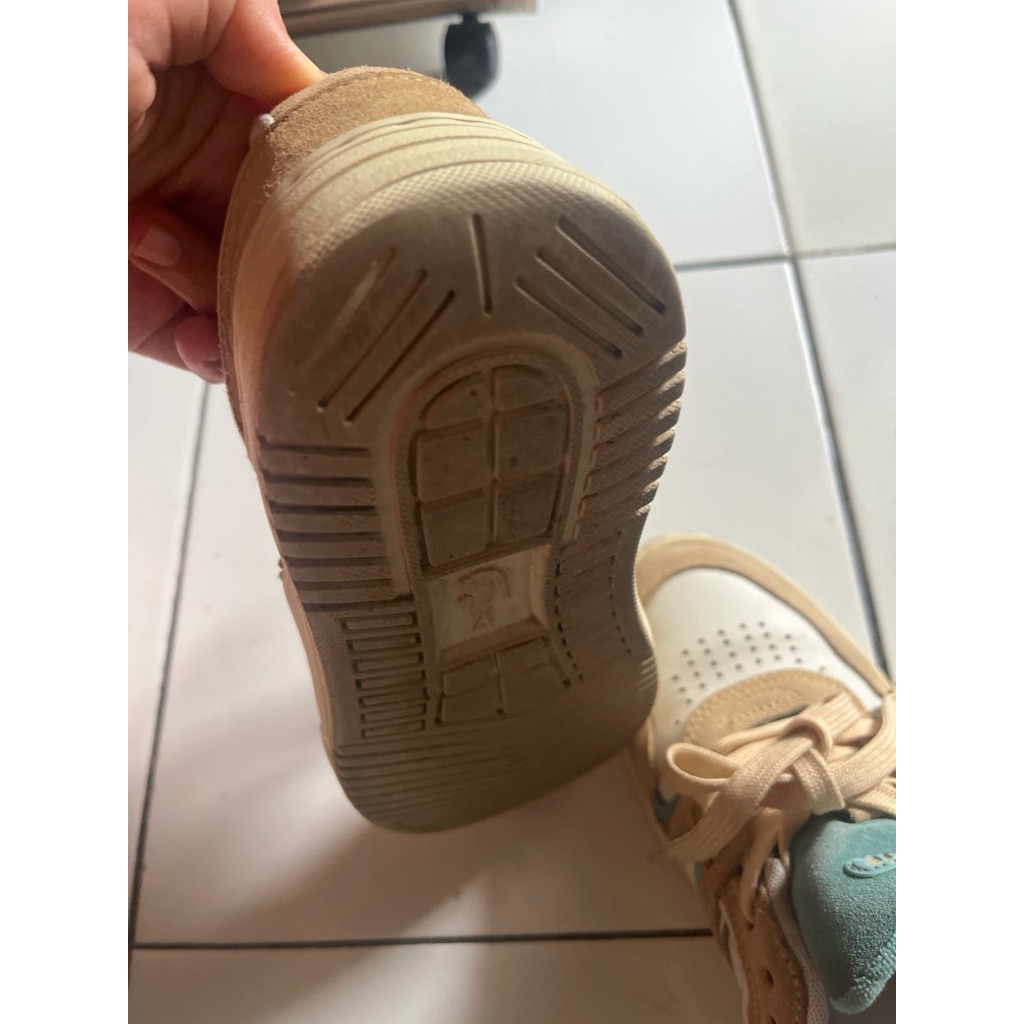 lacoste sepatu preloved