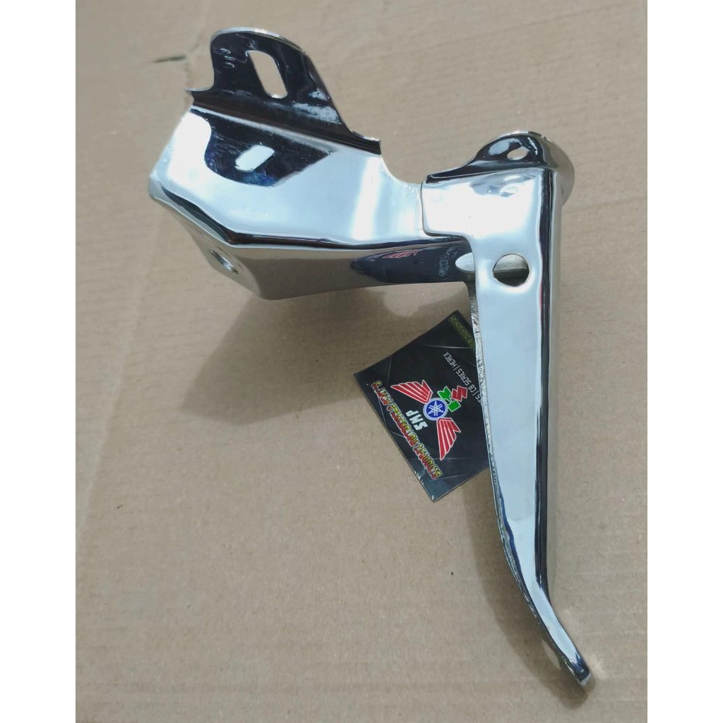 Pangkon lampu stop bracket lampu belakang Yamaha RS100 sport 1975 original lepasan motor sudah di ch