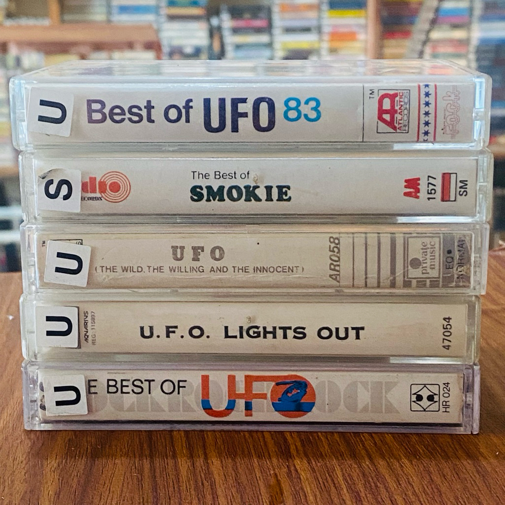 KUMPULAN KASET PITA BEST OF UFO 83 - PRIVATE MUSIC ROCK