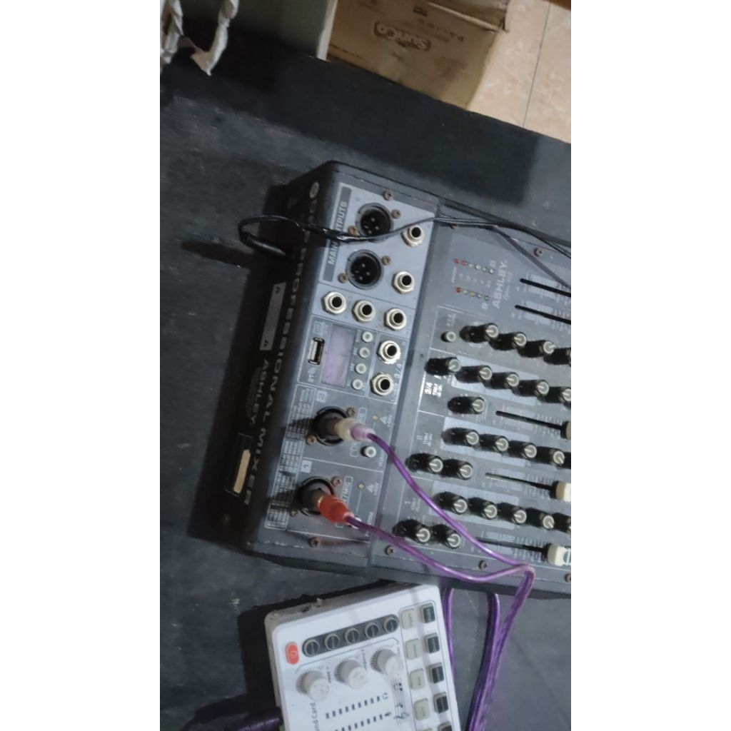 mixer ashley 4channel