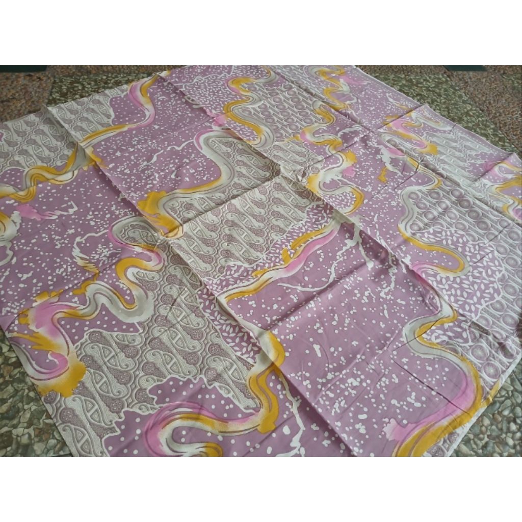 kain batik solo motif abstrak warna pink pastel merah hijau tosca