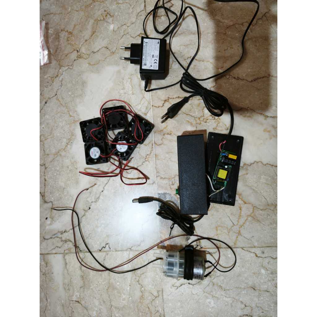 Pompa mini aquarium DC.Kipas DC mini 3cm. Adaptor AC 12V 1a. Adaptor DC.