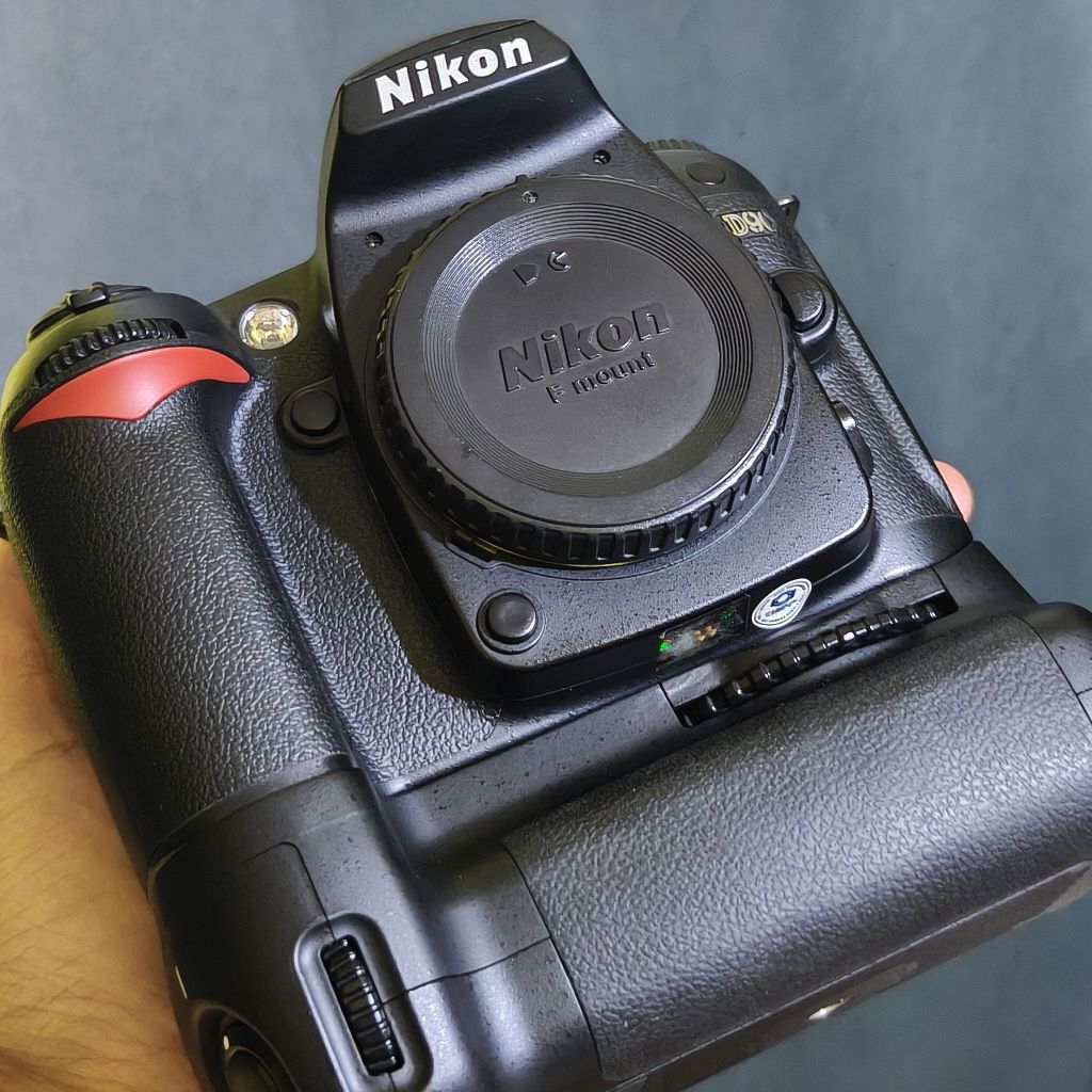 kamera nikon d90 sc8rban fullset rare pedes (bodi only)