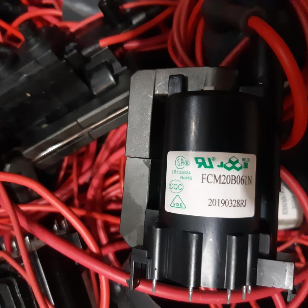 PLYBACK FCM20B061N FLYBACK FCM20B061N PELEYBACK FELAYBACK FCM20B061N