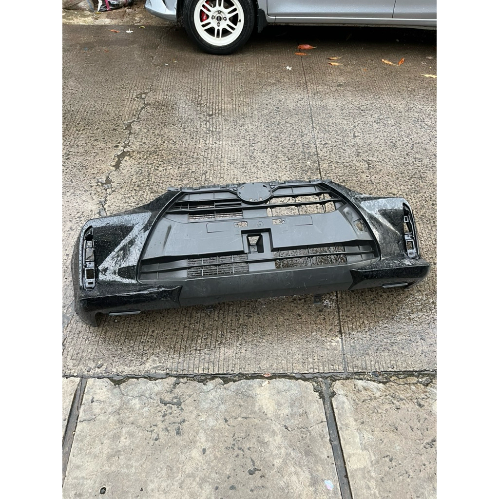 BUMPER DEPAN AGYA 2023 2024 ORIGINAL