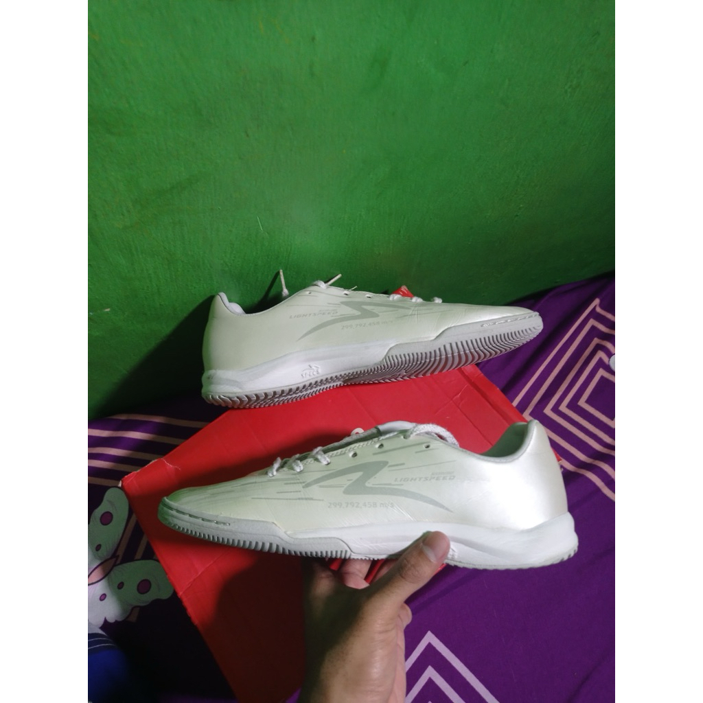 Specs Ls Reborn Illuminate Silver IN