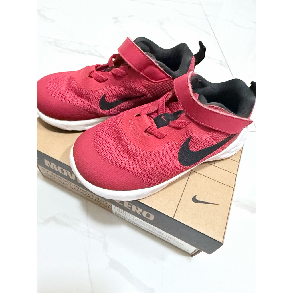 PRELOVED Nike toddlers original