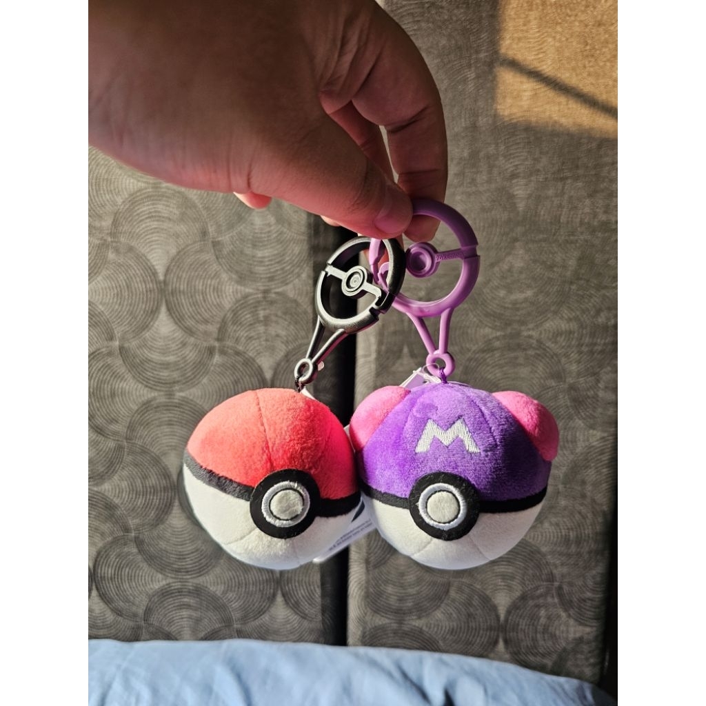 Boneka Ganci Pokemon Masterball Pokeball Original Pokemon Center New Tag