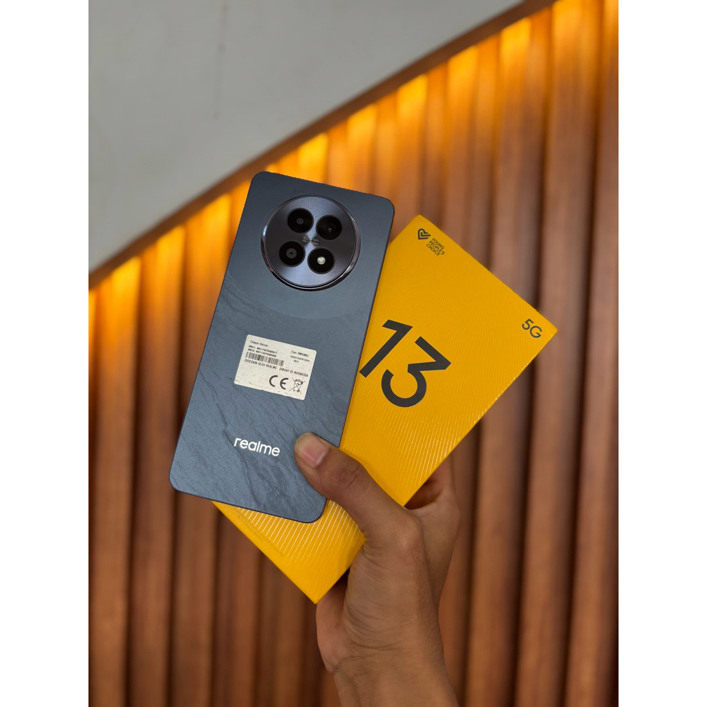 REALME 13 5G 12/256GB SECOND MULUS TERAWAT